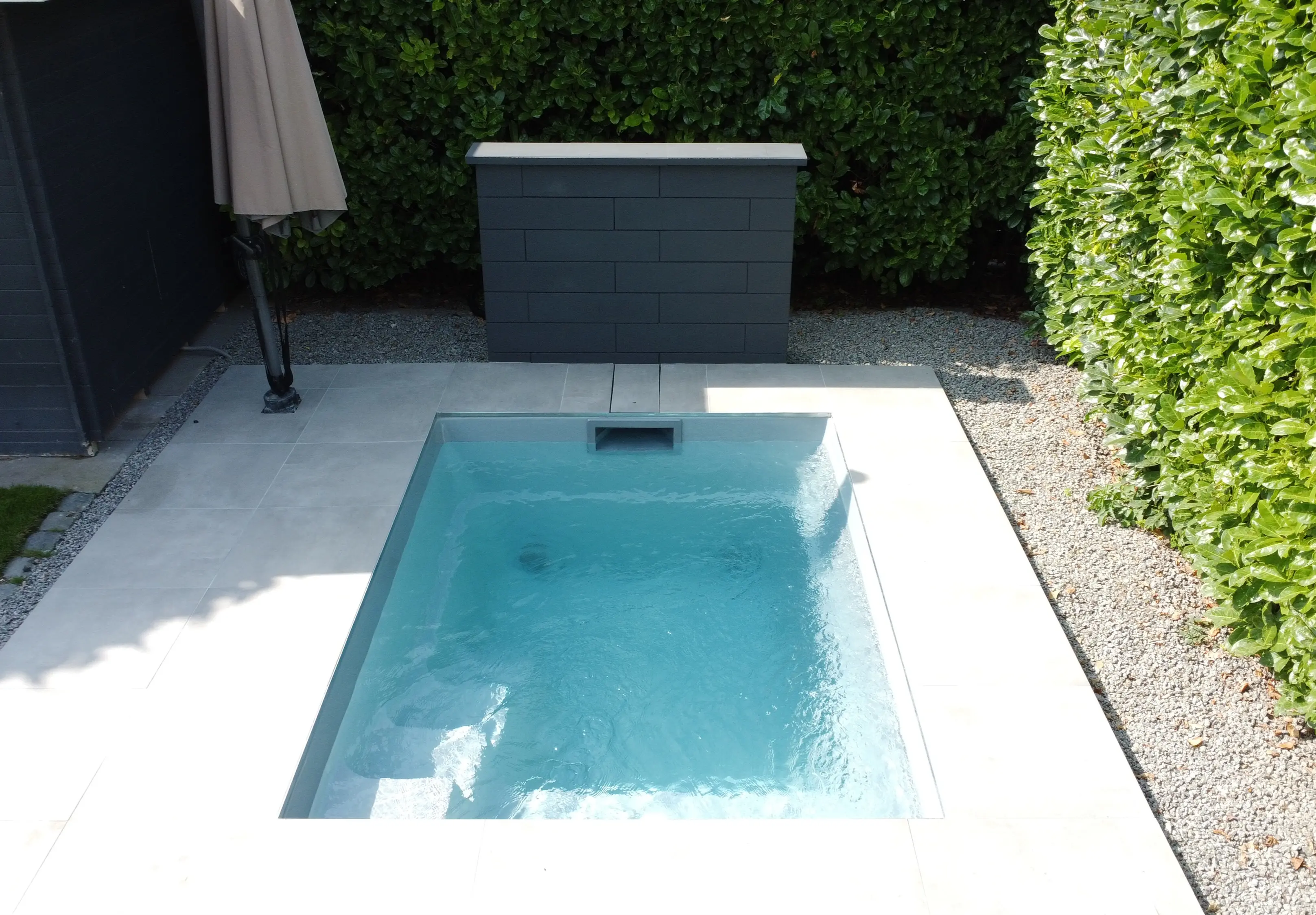 Austausch altes GFK-Becken