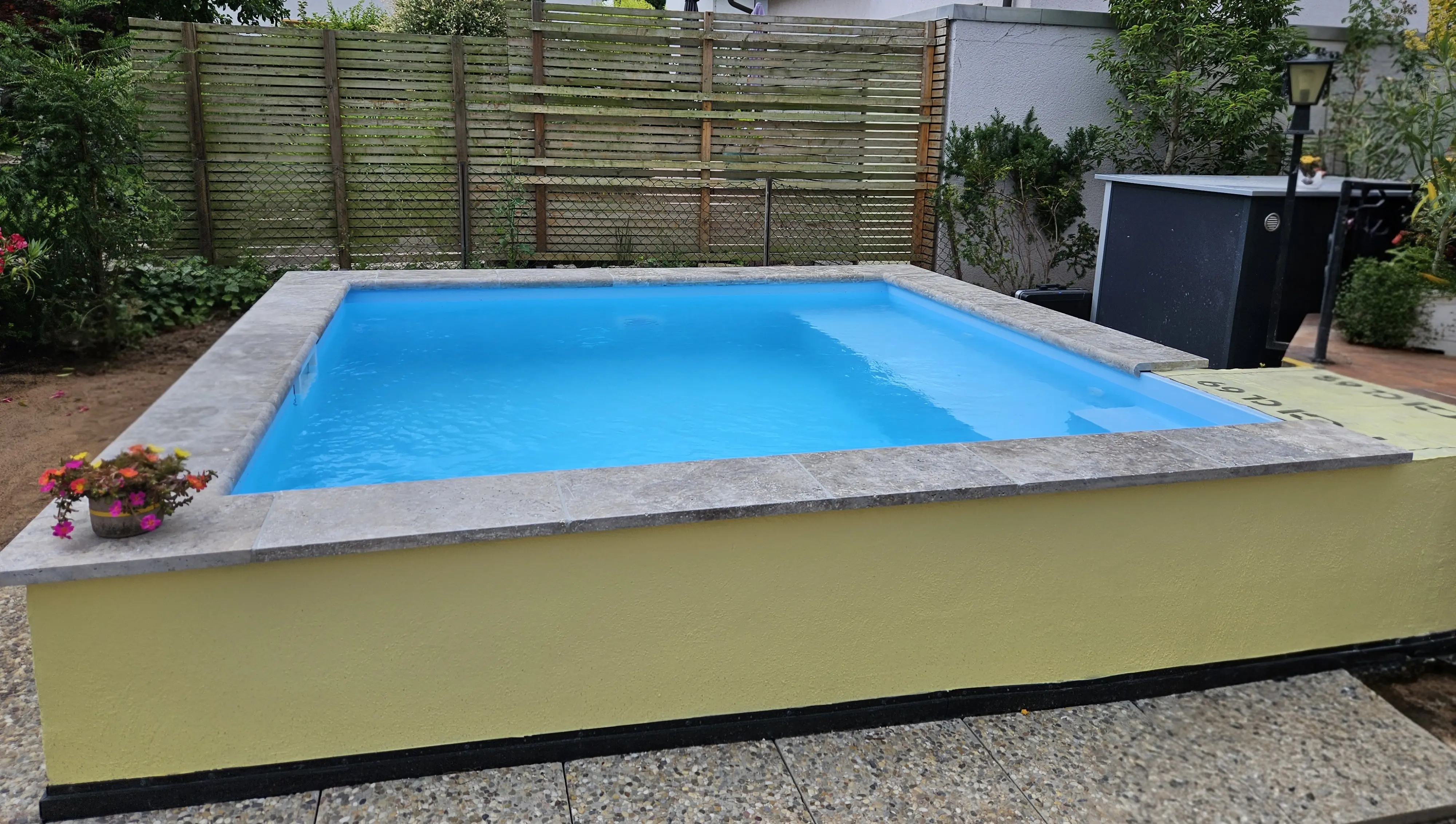 Neubau gemauertes Becken 3x3m